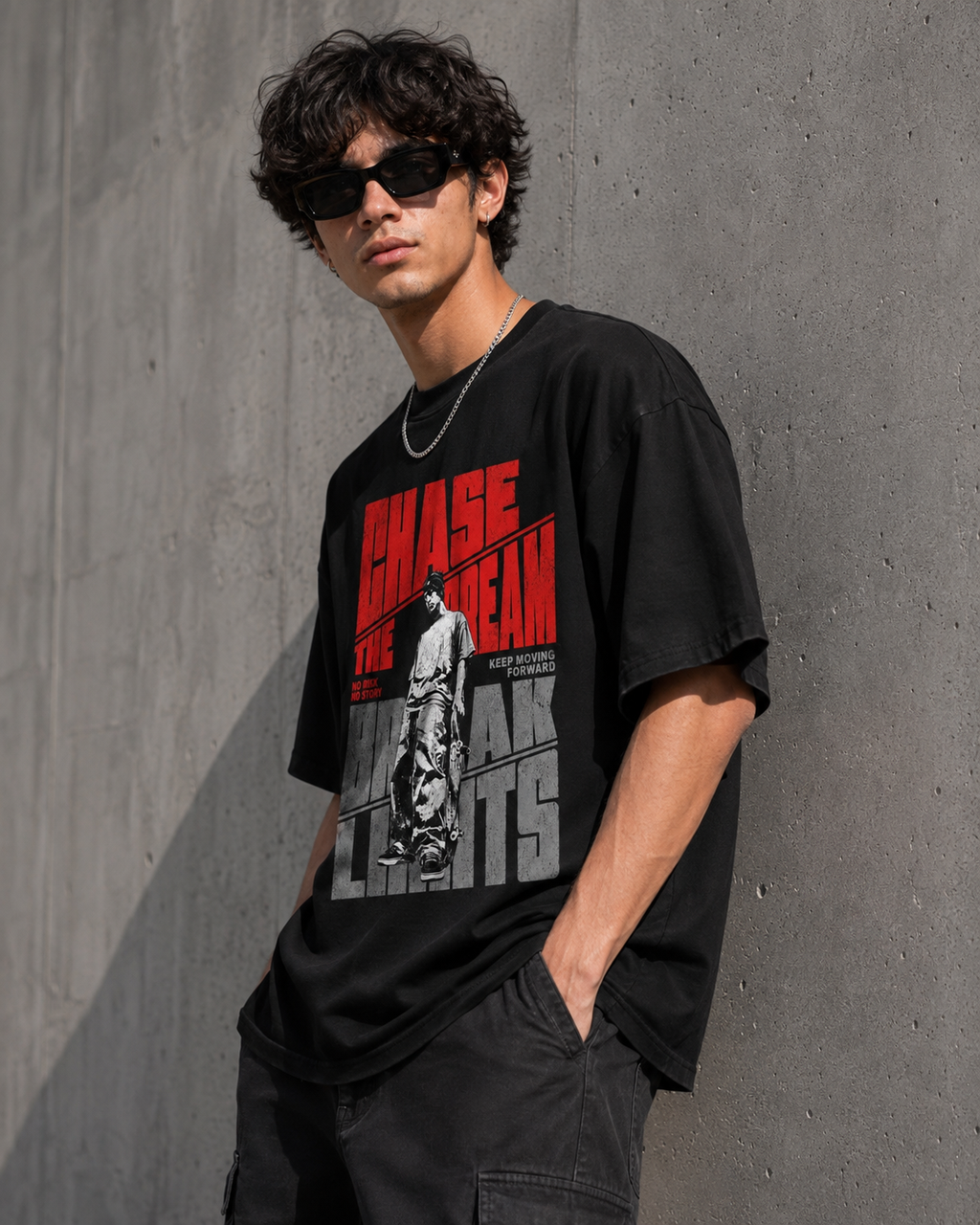 Chase The Dream Graphic Oversized tee