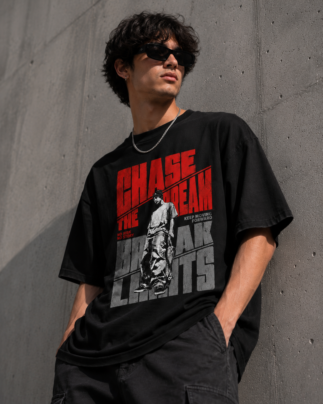 Chase The Dream Graphic Oversized tee