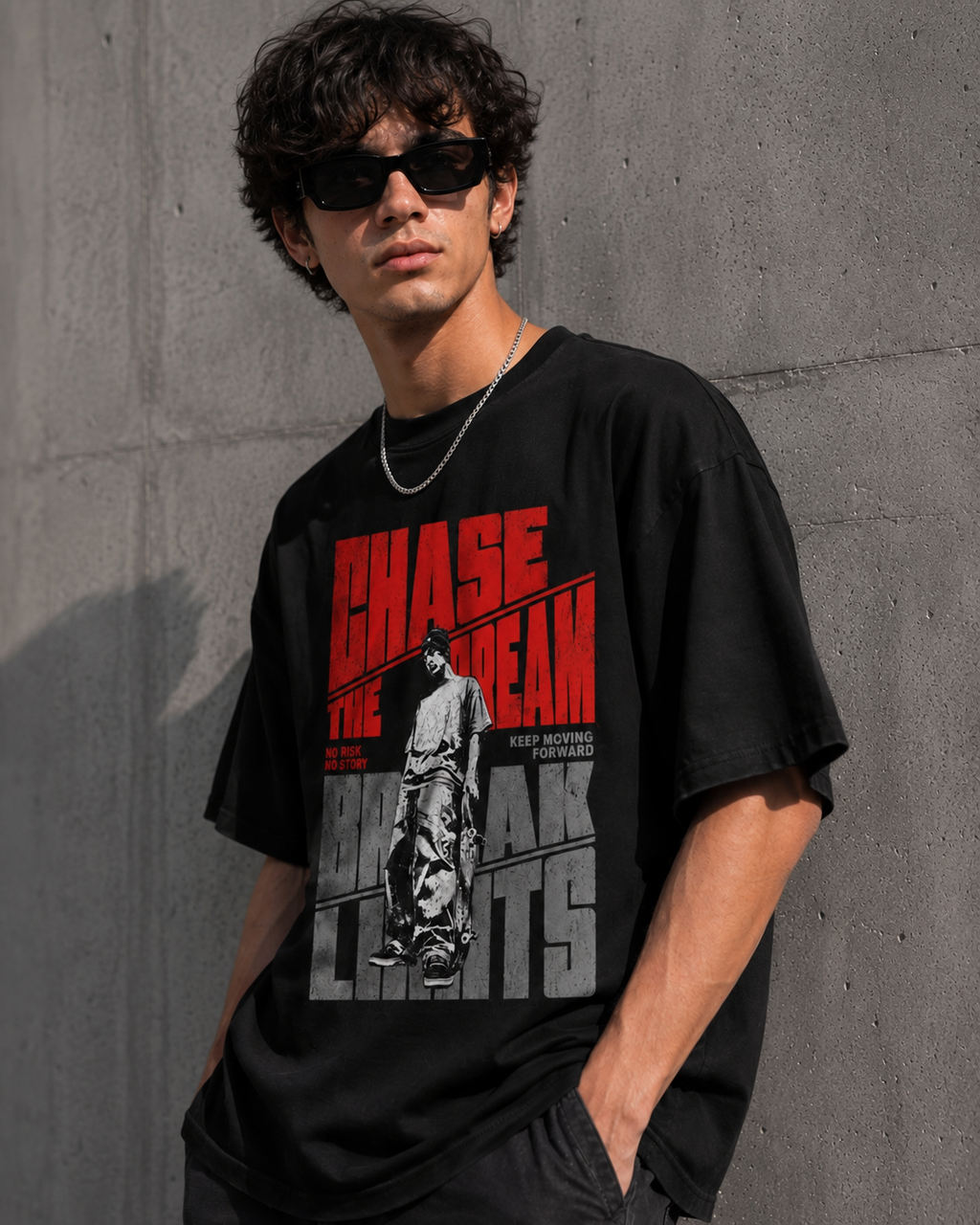 Chase The Dream Graphic Oversized tee